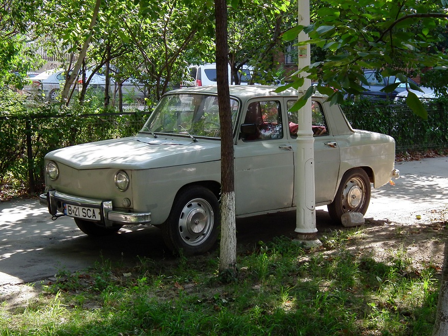 Dacia_1100.jpg